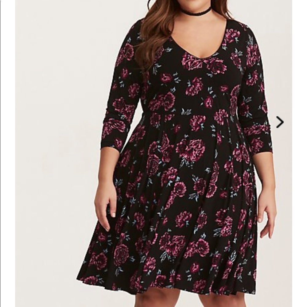 TORRID MULTI COLOR FLORAL PRINT DRESS